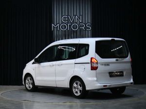 Ford Tourneo Courier 1.5 TDCI Delux - Küçük resim 3