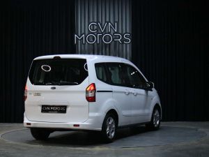 Ford Tourneo Courier 1.5 TDCI Delux - Küçük resim 2